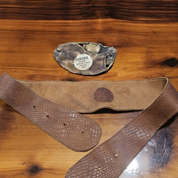 Vintage  FORDER Belt Buckle - 80s Hand Forged Brass Buckle Belt - Picture 4 of 8